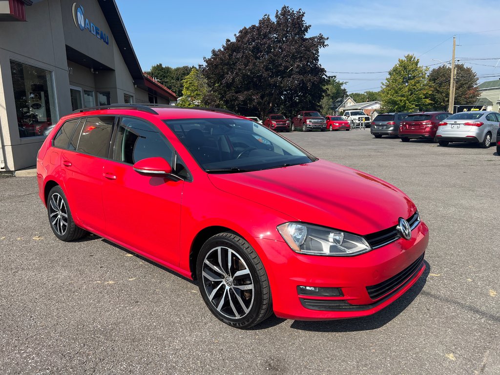 2016  Golf Sportwagon Comfortline CAMERA CUIR SIEGES CHAUFFANTS in St-Jean-Sur-Richelieu, Quebec - 1 - w1024h768px