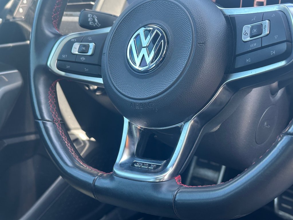 2019 Volkswagen Jetta GLI CUIR NAVIGATION TOIT OUVRANT in St-Jean-Sur-Richelieu, Quebec - 8 - w1024h768px