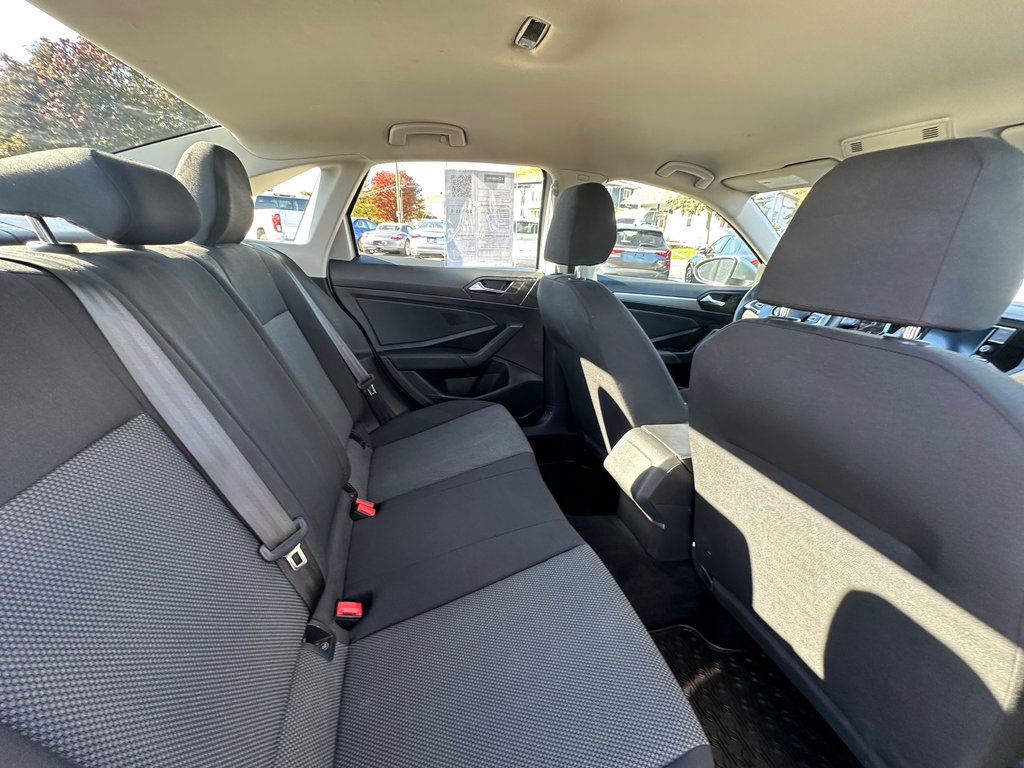 2021 Volkswagen Jetta Comfortline SEULEMENT 039942 KM in St-Jean-Sur-Richelieu, Quebec - 11 - w1024h768px