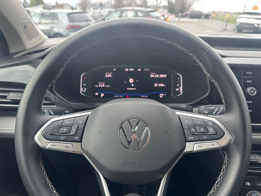 Volkswagen Taos Highline CUIR NAVIGATION TOIT PANORAMIQUE 2022 à St-Jean-Sur-Richelieu, Québec - 19 - w1024h768px