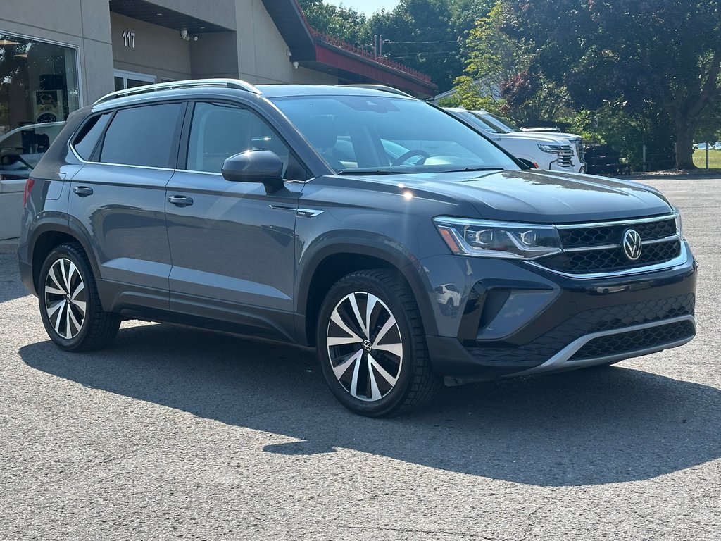Volkswagen Taos Highline CUIR NAVIGATION TOIT PANORAMIQUE 2022 à St-Jean-Sur-Richelieu, Québec - 1 - w1024h768px