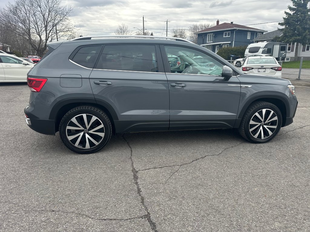Volkswagen Taos Highline CUIR NAVIGATION TOIT PANORAMIQUE 2022 à St-Jean-Sur-Richelieu, Québec - 9 - w1024h768px