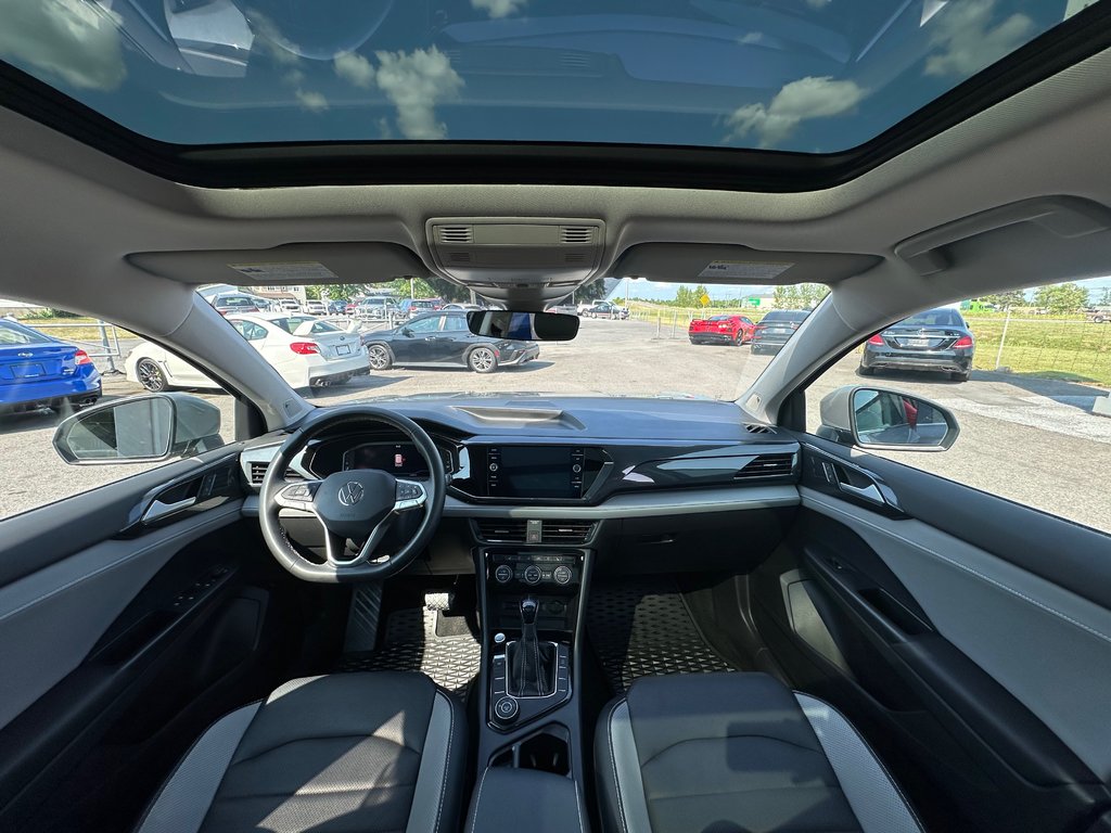 Volkswagen Taos Highline CUIR NAVIGATION TOIT PANORAMIQUE 2022 à St-Jean-Sur-Richelieu, Québec - 15 - w1024h768px