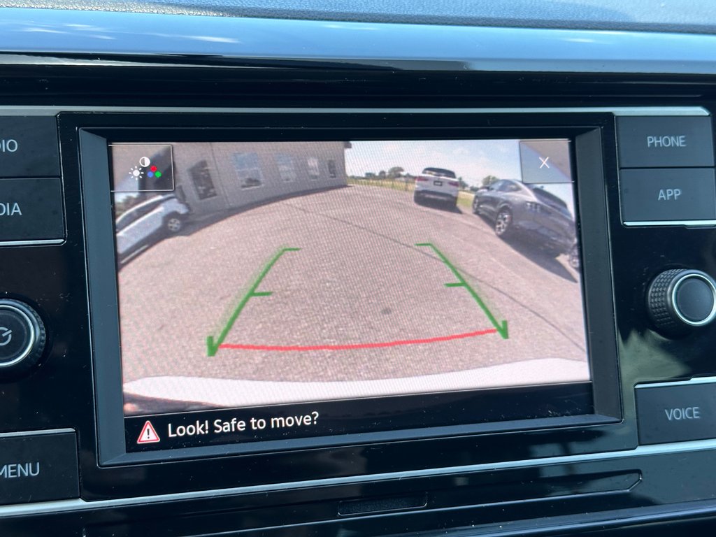 Volkswagen Taos Trendline AWD SEULEMENT 047432 KM 2022 à St-Jean-Sur-Richelieu, Québec - 19 - w1024h768px