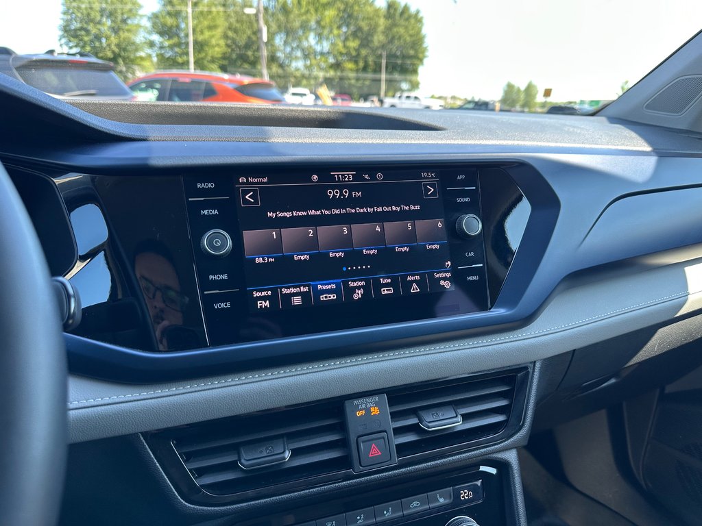 2024 Volkswagen Taos Comfortline AWD SEULEMENT 029609 KM in St-Jean-Sur-Richelieu, Quebec - 17 - w1024h768px