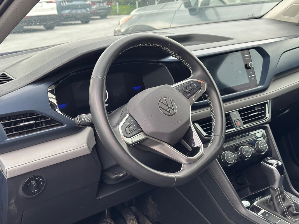 2024 Volkswagen Taos Comfortline AWD SEULEMENT 029609 KM in St-Jean-Sur-Richelieu, Quebec - 3 - w1024h768px
