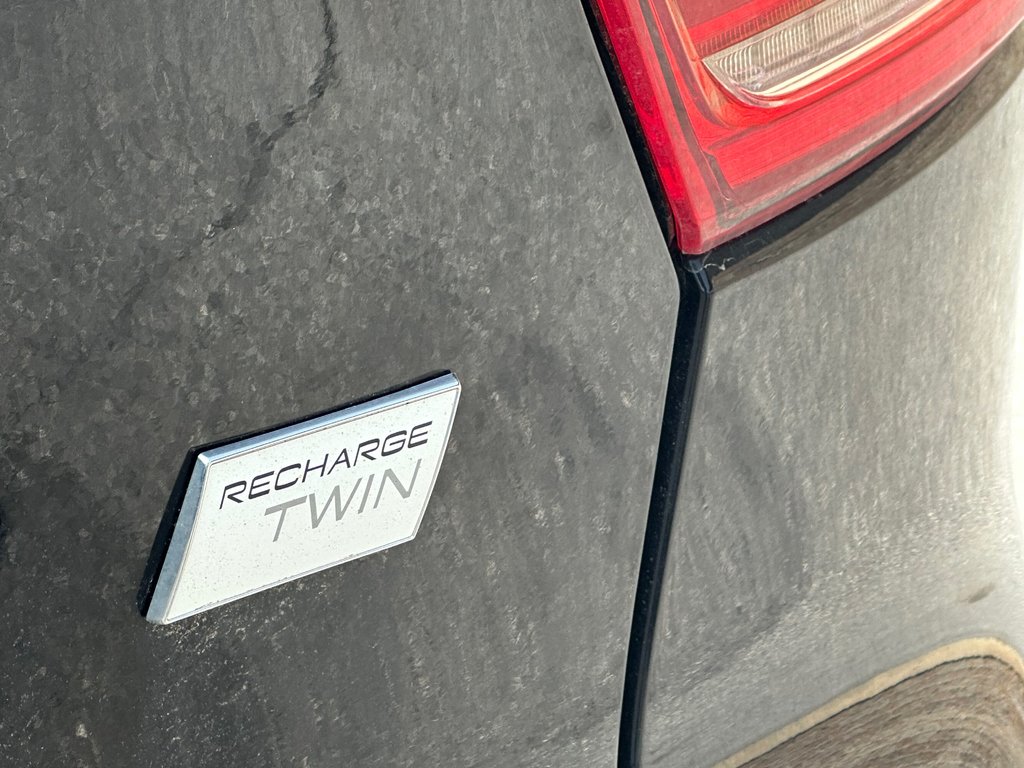 Volvo XC40 Recharge Pure Electric Ultimate CUIR NAVIGATION TOIT PANORAMIQUE AWD 2022 à St-Jean-Sur-Richelieu, Québec - 10 - w1024h768px