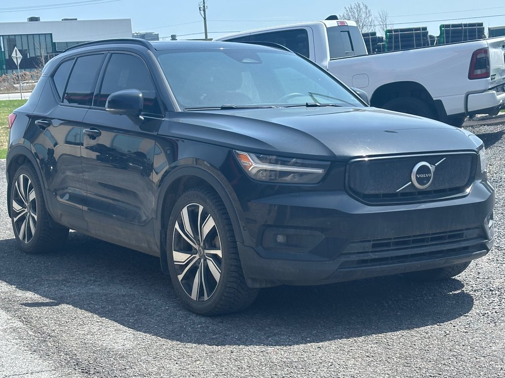 Volvo XC40 Recharge Pure Electric Ultimate CUIR NAVIGATION TOIT PANORAMIQUE AWD 2022 à St-Jean-Sur-Richelieu, Québec - 4 - w1024h768px