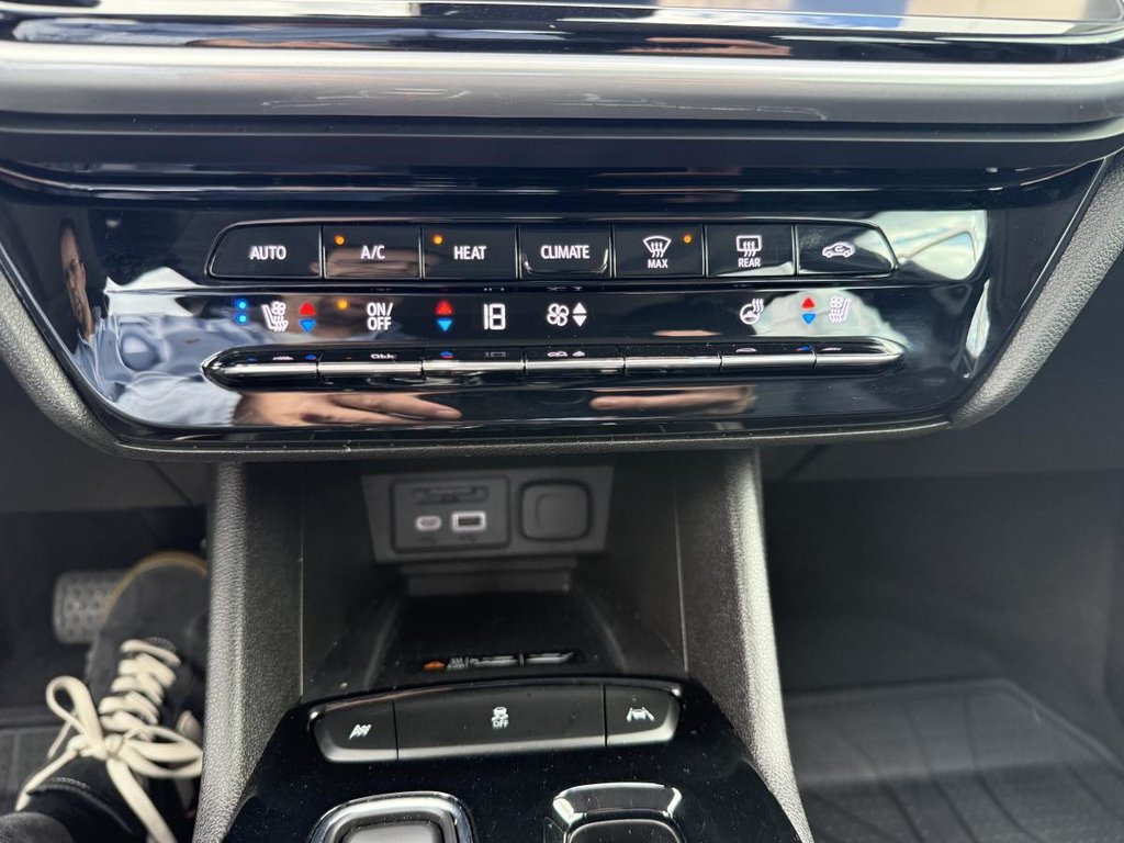 Chevrolet BOLT EUV Premier 2023 à Québec, Québec - 20 - w1024h768px