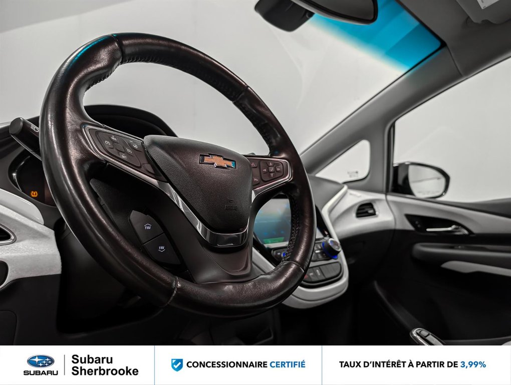 2020 Chevrolet Bolt EV LT in Sherbrooke, Quebec - 9 - w1024h768px