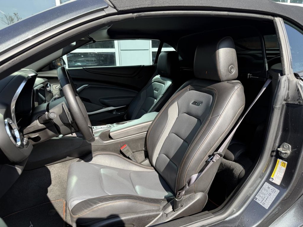 Chevrolet Camaro 2SS CONVERTIBLE FIFTY EDITION 2017 à Québec, Québec - 23 - w1024h768px