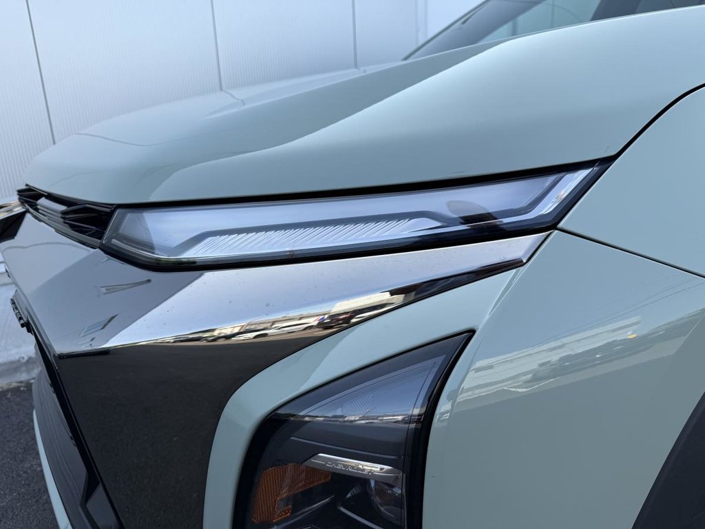 2025 Chevrolet Equinox AWD Activ 1.5L in Quebec, Quebec - 9 - w1024h768px