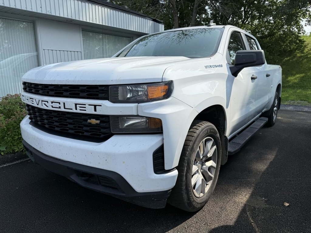 2021 Chevrolet Silverado 1500 4x4 Custom Crew Cab V8 5.3L 6.6ft in Quebec, Quebec - 1 - w1024h768px