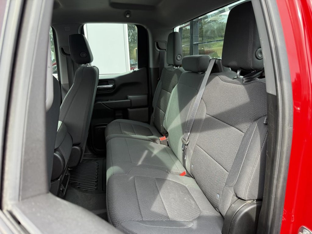 2021 Chevrolet Silverado 1500 4x4 Work Truck Double Cab V6 4.3L 6.6ft in Quebec, Quebec - 22 - w1024h768px