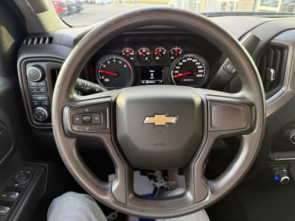 Chevrolet Silverado 1500 4x4 Custom Crew Cab V8 5.3L 6.6ft 2021 à Quebec, Québec - 14 - w1024h768px