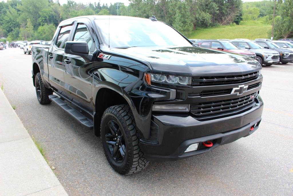 Chevrolet Silverado 1500  2022 à Quebec, Québec - 4 - w1024h768px