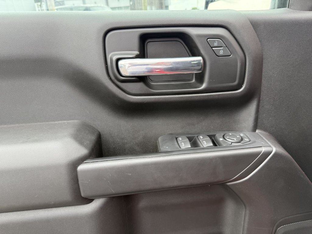 2022 Chevrolet Silverado 1500 4x4 Custom Trail Boss Crew Cab V8 6.2L 6.6ft in Quebec, Quebec - 13 - w1024h768px