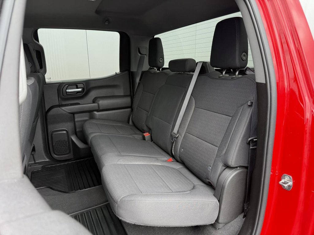 2022 Chevrolet Silverado 1500 4x4 Custom Trail Boss Crew Cab V8 6.2L 6.6ft in Quebec, Quebec - 24 - w1024h768px