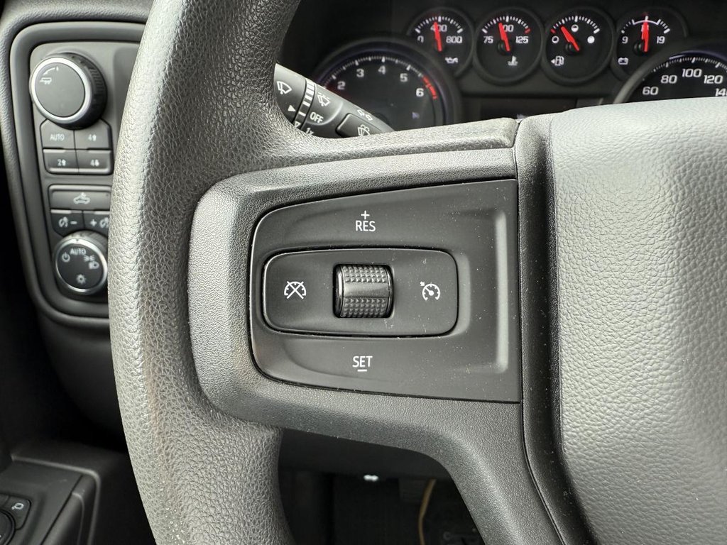2022 Chevrolet Silverado 1500 4x4 Custom Trail Boss Crew Cab V8 6.2L 6.6ft in Quebec, Quebec - 16 - w1024h768px