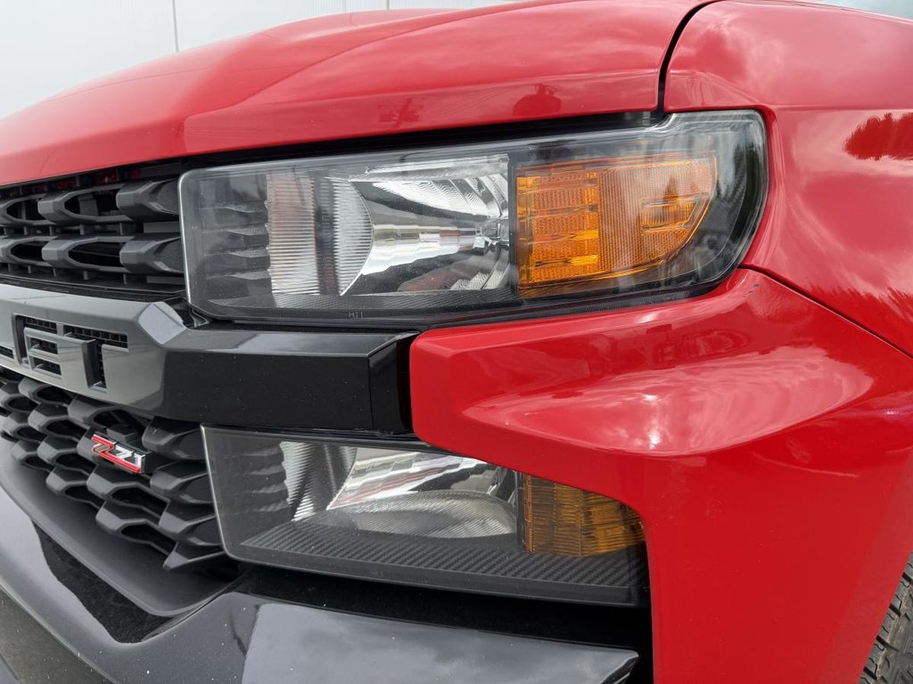 2022 Chevrolet Silverado 1500 4x4 Custom Trail Boss Crew Cab V8 6.2L 6.6ft in Quebec, Quebec - 11 - w1024h768px