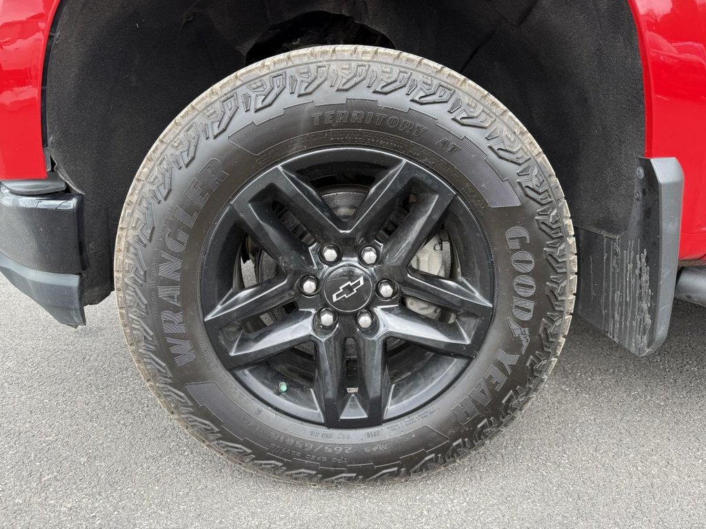 2022 Chevrolet Silverado 1500 4x4 Custom Trail Boss Crew Cab V8 6.2L 6.6ft in Quebec, Quebec - 9 - w1024h768px