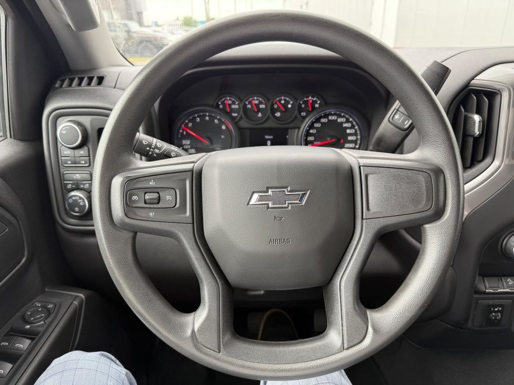 2022 Chevrolet Silverado 1500 4x4 Custom Trail Boss Crew Cab V8 6.2L 6.6ft in Quebec, Quebec - 15 - w1024h768px