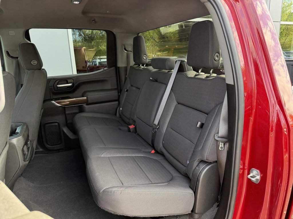 2022 Chevrolet Silverado 1500 LT Trail Boss Crew Cab v8 5.3L in Quebec, Quebec - 25 - w1024h768px