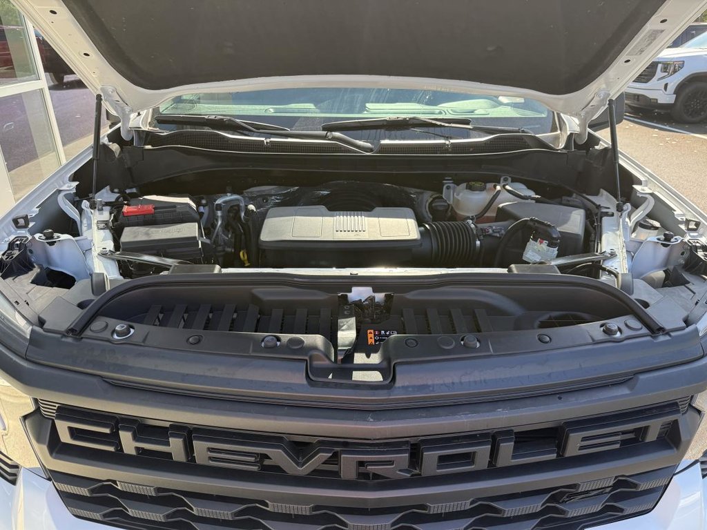 Chevrolet Silverado 1500 4x4 Custom Trail Boss Crew Cab V8 5.3L 6.6ft 2023 à Quebec, Québec - 25 - w1024h768px