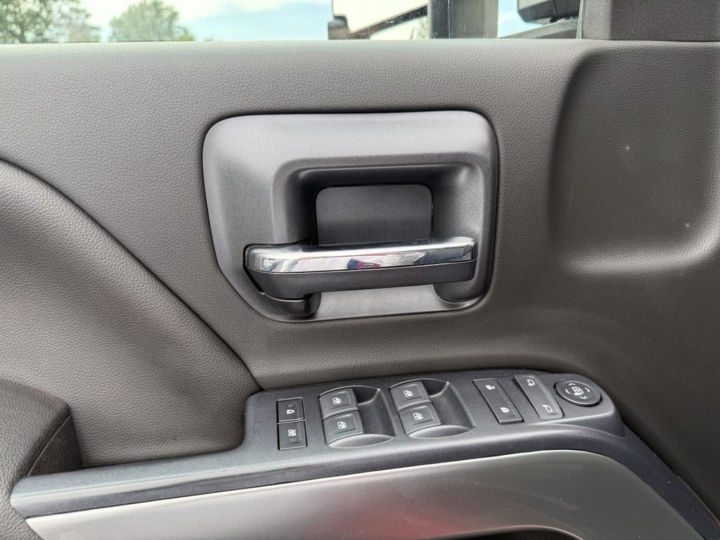 2019 Chevrolet SILVERADO 2500 HD 4x4 LT Double Cab V8 6.0L Essence 6.6ft in Quebec, Quebec - 15 - w1024h768px