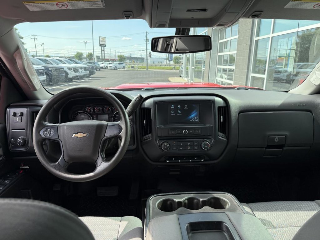 2019 Chevrolet SILVERADO 2500 HD 4x4 Work Truck Crew Cab V8 6.6L Duramax 8ft in Quebec, Quebec - 25 - w1024h768px
