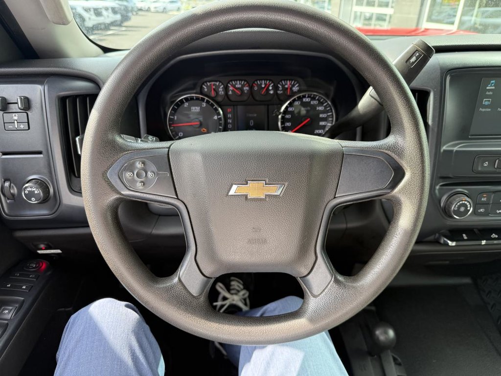 2019 Chevrolet SILVERADO 2500 HD 4x4 Work Truck Crew Cab V8 6.6L Duramax 8ft in Quebec, Quebec - 17 - w1024h768px