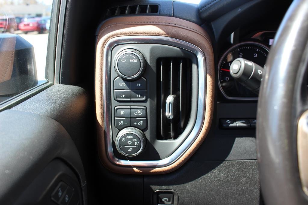 2022 Chevrolet Silverado 2500 in Quebec, Quebec - 26 - w1024h768px