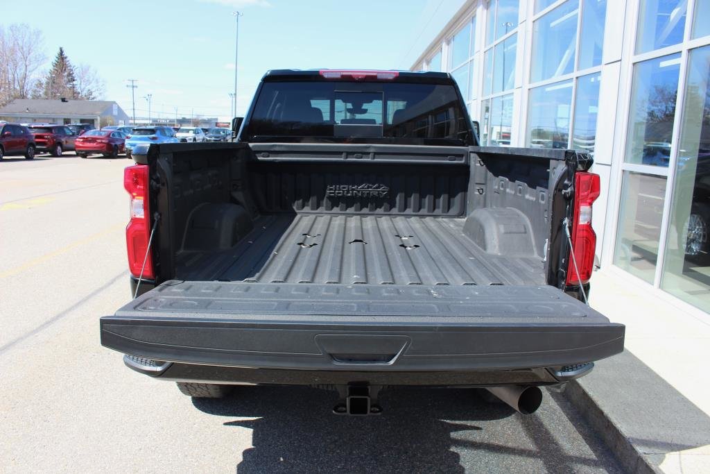 Chevrolet Silverado 2500  2022 à Quebec, Québec - 41 - w1024h768px