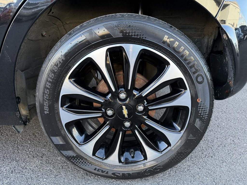 2022 Chevrolet Spark 1LT Manuelle in Quebec, Quebec - 9 - w1024h768px