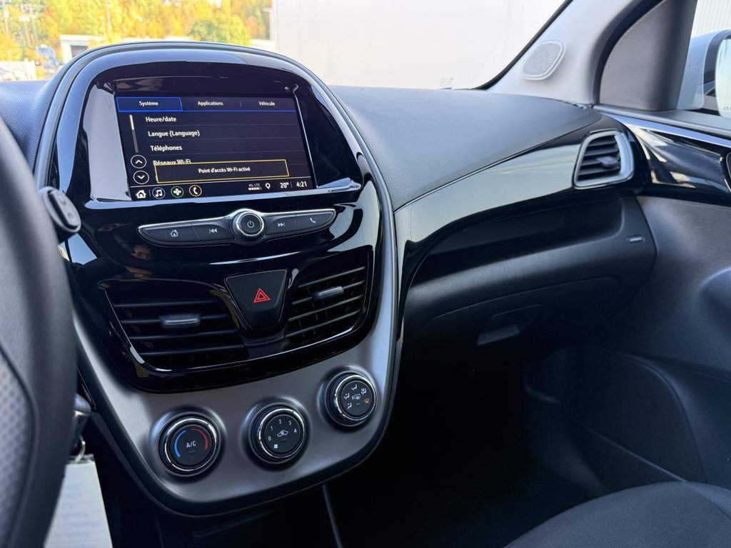 2022 Chevrolet Spark 1LT Manuelle in Quebec, Quebec - 17 - w1024h768px