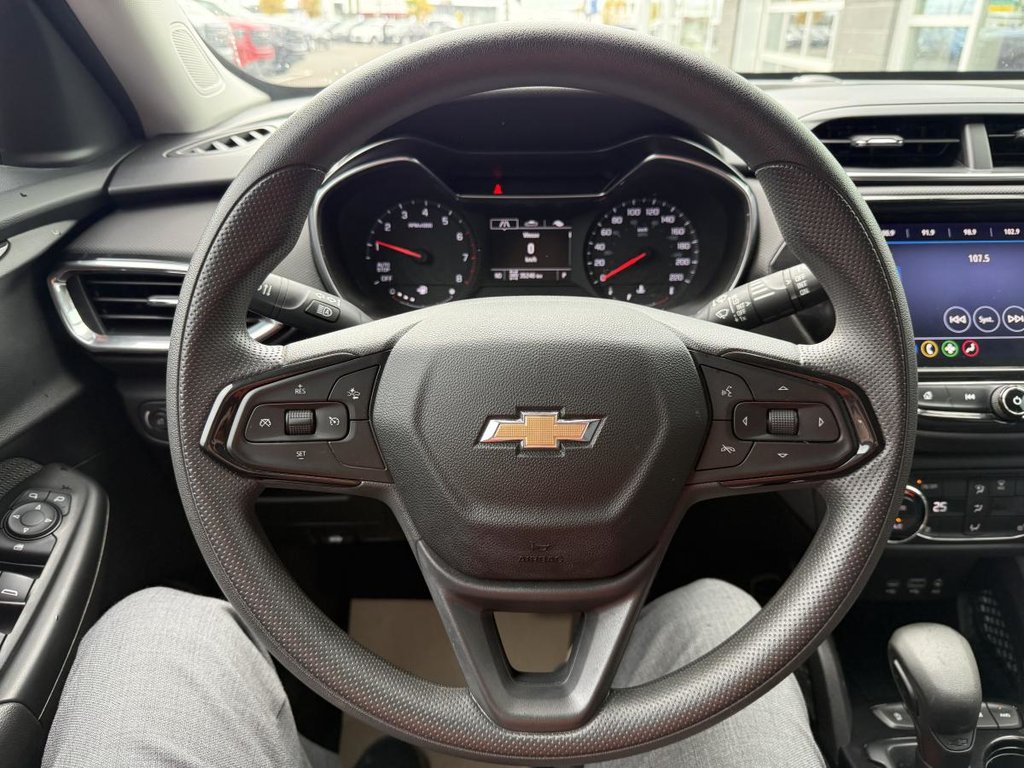 2021 Chevrolet TrailBlazer LT AWD in Quebec, Quebec - 13 - w1024h768px