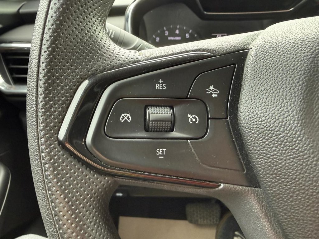 2021 Chevrolet TrailBlazer LT AWD in Quebec, Quebec - 14 - w1024h768px