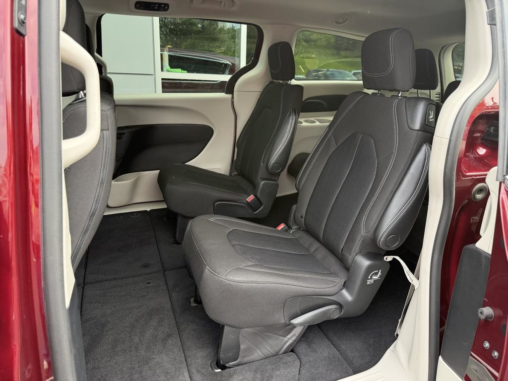 Chrysler Grand Caravan SXT 2022 à Québec, Québec - 23 - w1024h768px