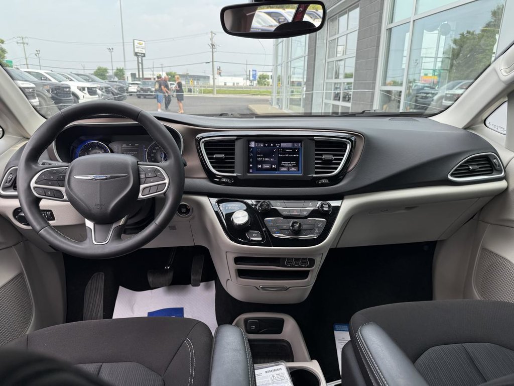 Chrysler Grand Caravan SXT 2022 à Québec, Québec - 22 - w1024h768px