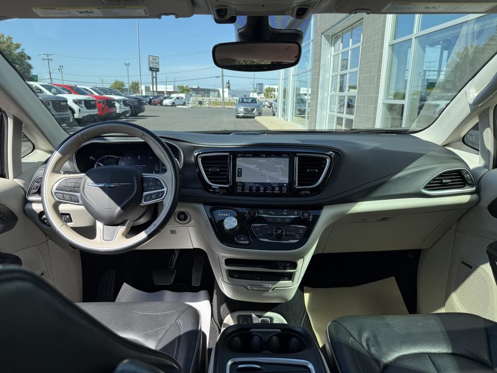 Chrysler Pacifica Hybrid Limited 2020 à Québec, Québec - 25 - w1024h768px