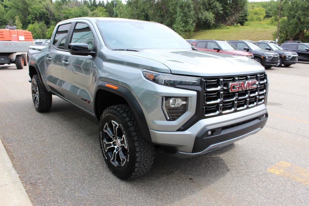 2023 GMC Canyon in Quebec, Quebec - 4 - w1024h768px