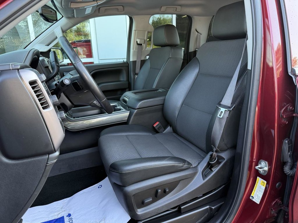 GMC Sierra 1500 SLE Cabine Club v8 5.3L 2016 à Québec, Québec - 23 - w1024h768px