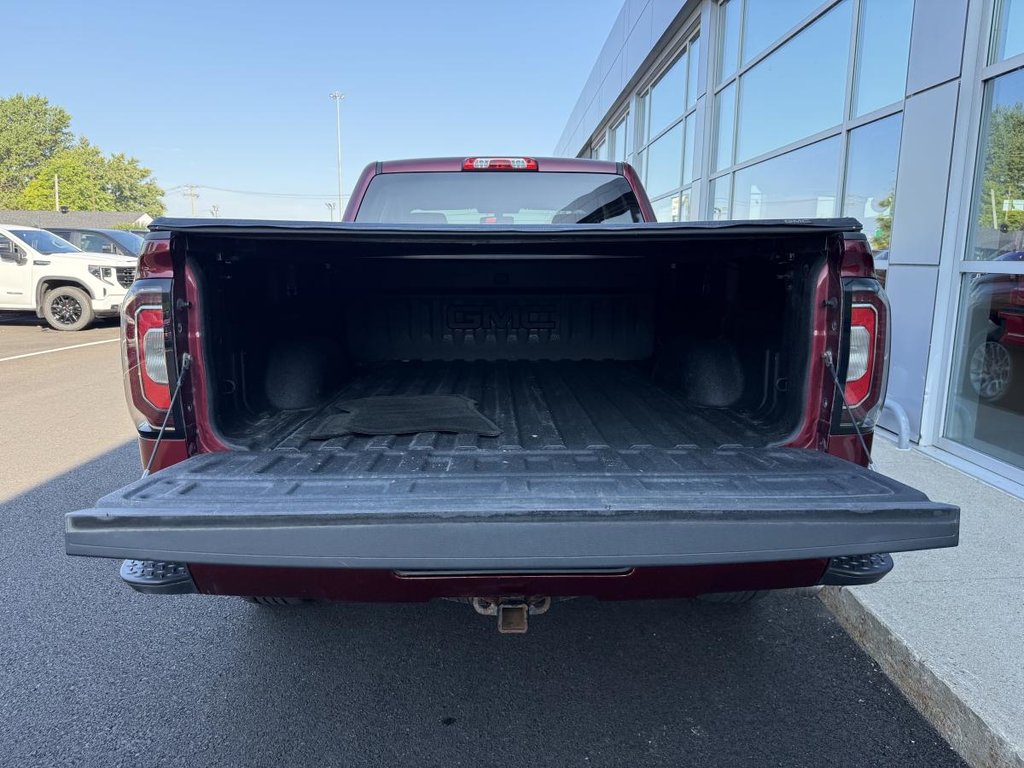 GMC Sierra 1500 SLE Cabine Club v8 5.3L 2016 à Québec, Québec - 27 - w1024h768px