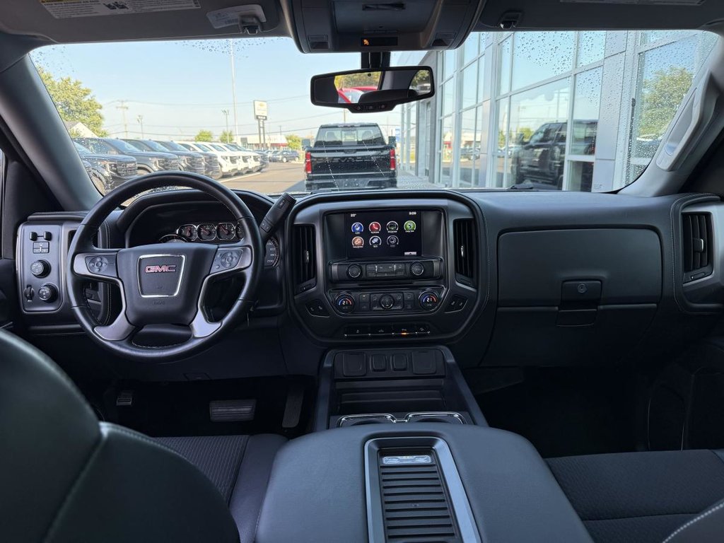 GMC Sierra 1500 SLE Cabine Club v8 5.3L 2016 à Québec, Québec - 25 - w1024h768px