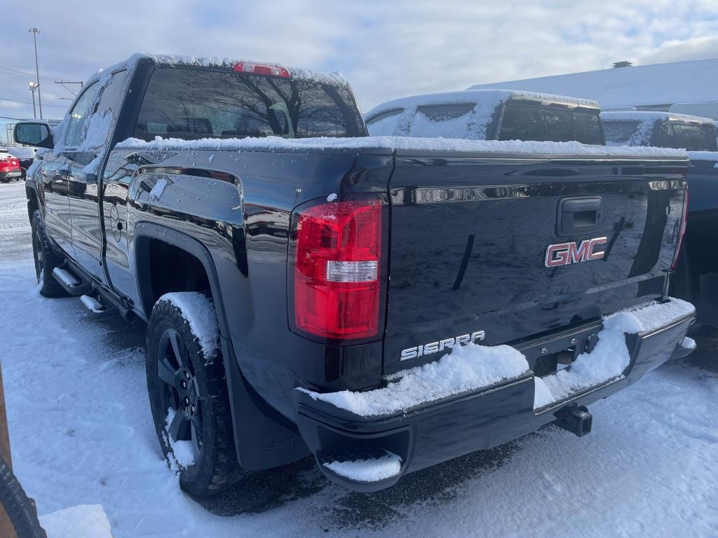 2017 GMC Sierra 1500 in Quebec, Quebec - 14 - w1024h768px