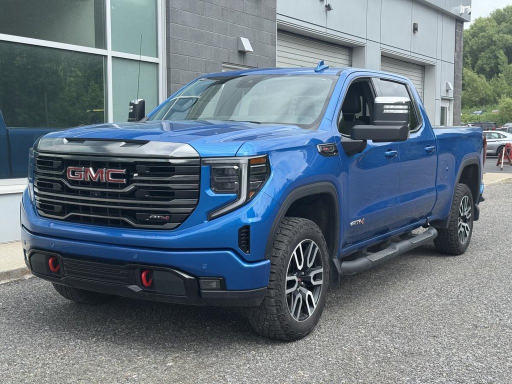 GMC Sierra 1500 4x4 AT4 Crew Cab V8 6.2L 6.6ft 2023 à Québec, Québec - 1 - w1024h768px