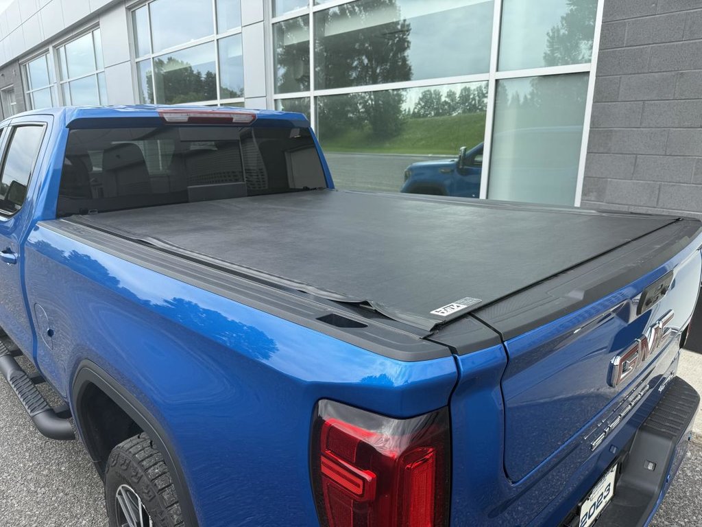 GMC Sierra 1500 4x4 AT4 Crew Cab V8 6.2L 6.6ft 2023 à Québec, Québec - 13 - w1024h768px