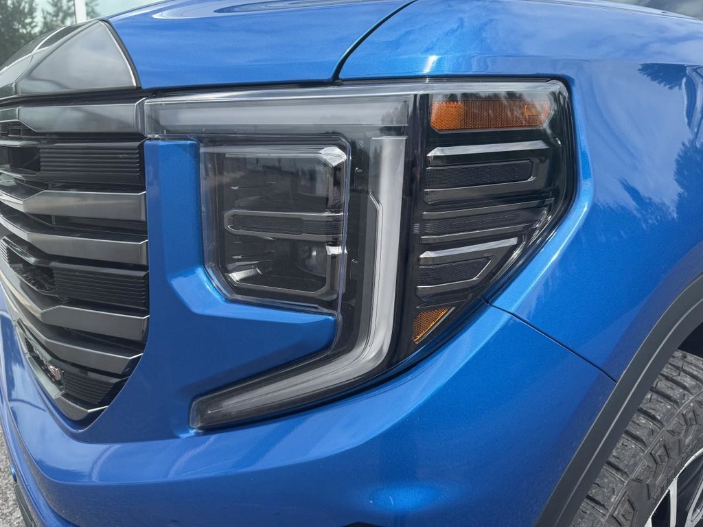 GMC Sierra 1500 4x4 AT4 Crew Cab V8 6.2L 6.6ft 2023 à Québec, Québec - 11 - w1024h768px