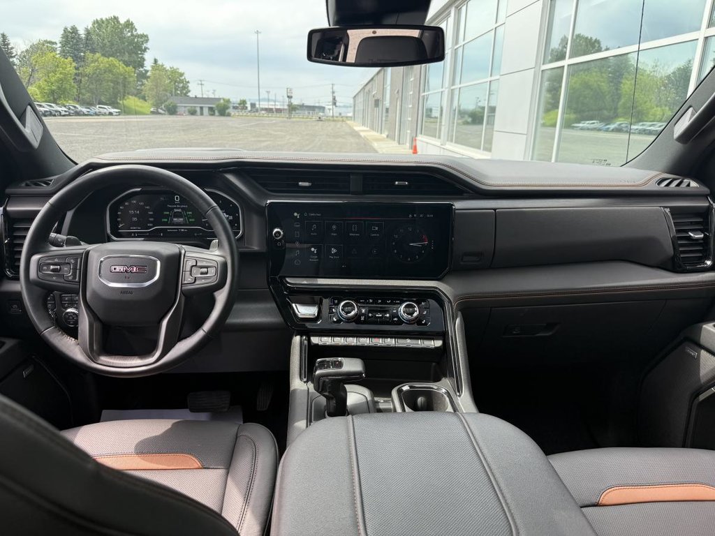 GMC Sierra 1500 4x4 AT4 Crew Cab V8 6.2L 6.6ft 2023 à Québec, Québec - 26 - w1024h768px