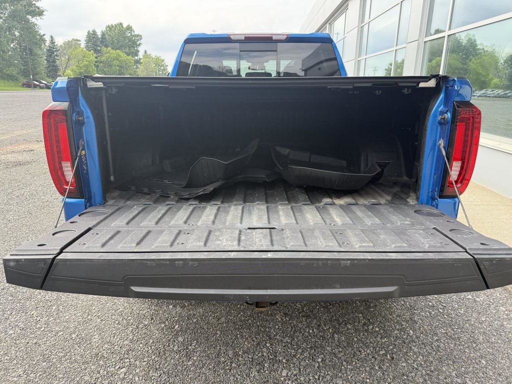 GMC Sierra 1500 4x4 AT4 Crew Cab V8 6.2L 6.6ft 2023 à Québec, Québec - 28 - w1024h768px